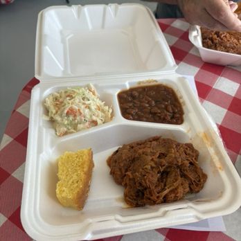 Last Bite BBQ - Pulled pork dinner #2 - Barbeque Near Me - Bourne, Massachusetts