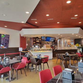 Melt N Dip - Interior - Creperies Near Me - Niles, Illinois