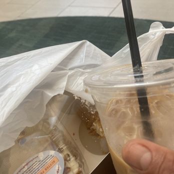 Sweet Red Peach - Butter pecan pound cake and cold cream coffee - Bakeries Near Me - Torrance, California Sweet Red Peach - Butter pecan pound cake and cold cream coffee - Bakeries Near Me - Torrance, California