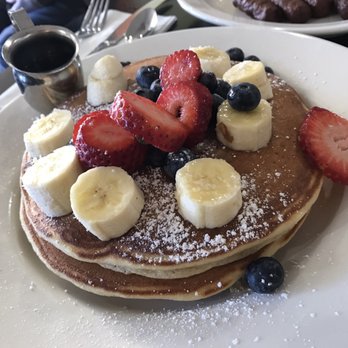 Bea Bea's - Blueberry, strawberry and banana pancakes. - Coffee & Tea Near Me - Burbank, California