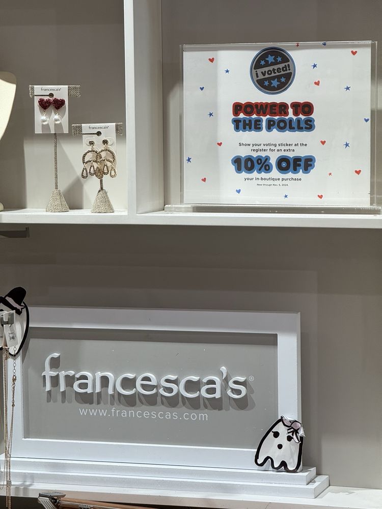 Francesca's Logo