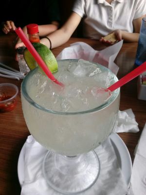 Mariscos El Tiburon by null