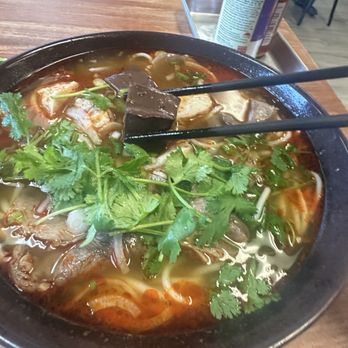 Pho Bistro - Bun Bo Hue - Vietnamese Near Me - Elk Grove, California Pho Bistro - Bun Bo Hue - Vietnamese Near Me - Elk Grove, California