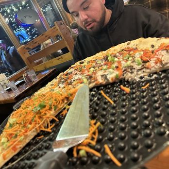 Moose's Tooth - White Pizza (Large) - Pizza Near Me - Anchorage, Alaska