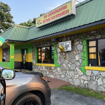 SP Jamaican Jerk Kitchen - Front view - Comfort Food Near Me - Hendersonville, North Carolina SP Jamaican Jerk Kitchen - Front view - Comfort Food Near Me - Hendersonville, North Carolina