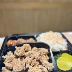 Umi Tea Fried Chicken & Ramen - 鹹酥雞便當