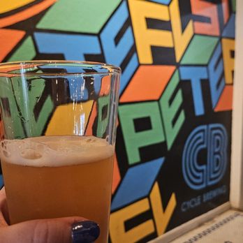 Cycle Brewing - Crank IPA - Breweries Near Me - Saint Petersburg, Florida Cycle Brewing - Crank IPA - Breweries Near Me - Saint Petersburg, Florida