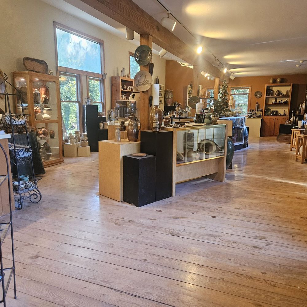 Dirtworks Pottery - Home Decor Near Me - Seagrove, North Carolina Dirtworks Pottery - Home Decor Near Me - Seagrove, North Carolina
