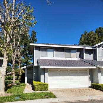 Claudia Gardner - Inet Realty - Real Estate Agents Near Me - Irvine, California