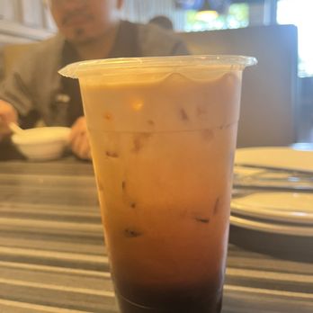 Aloy Aloy Thai Cafe - Classic Thai Tea - Thai Near Me - Tomball, Texas