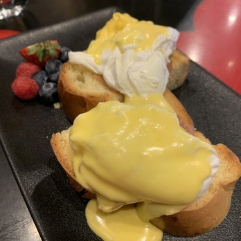 Motorino - ITALIAN BENEDICT - Pizza Near Me - King City, Ontario