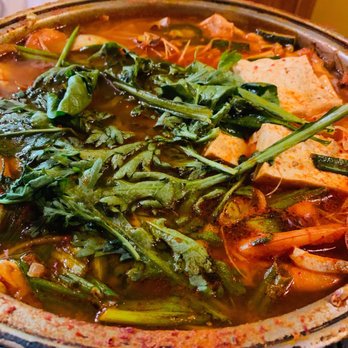 Akasaka Restaurant - Shabu Shabu Hot Pot - Sushi Bars Near Me - Federal Way, Washington Akasaka Restaurant - Shabu Shabu Hot Pot - Sushi Bars Near Me - Federal Way, Washington