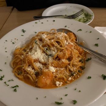 Ugo Trattoria - Spaghetti Amalfi - Italian Near Me - Santa Monica, California Ugo Trattoria - Spaghetti Amalfi - Italian Near Me - Santa Monica, California