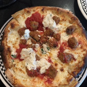 Anthony's Coal Fired Pizza & Wings - Pizza Near Me - Miami Lakes, Florida