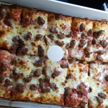Jet's Pizza - Lookin good! - Pizza Near Me - Bedford, Texas