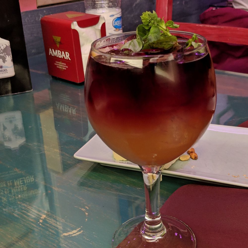 El Mini Bar - Sangria - Tapas Bars Near Me - Madrid, M El Mini Bar - Sangria - Tapas Bars Near Me - Madrid, M