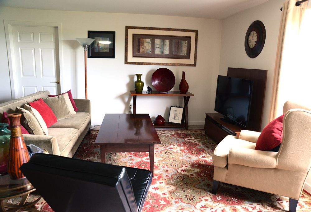 CHESTNUT HILL EAST 4 Skiff St, Hamden, Connecticut Apartments