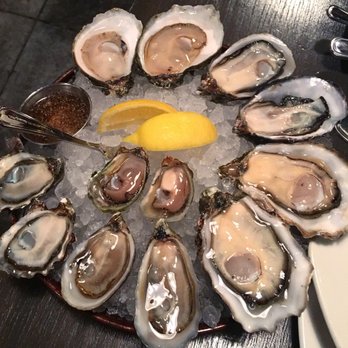 Taylor Shellfish Oyster Bar - Shuckers dozen - Seafood Near Me - Seattle, Washington