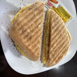 Espresso Etc - Darron's Omelet Sandwhich