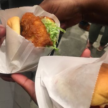 Shake Shack Birmingham - Chicken sandwich - Burgers Near Me - Birmingham, Alabama Shake Shack Birmingham - Chicken sandwich - Burgers Near Me - Birmingham, Alabama