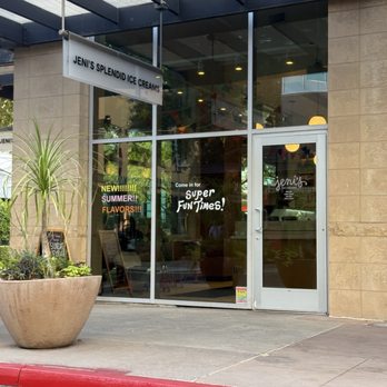 Jeni's Splendid Ice Creams - Entrance - Ice Cream & Frozen Yogurt Near Me - Scottsdale, Arizona Jeni's Splendid Ice Creams - Entrance - Ice Cream & Frozen Yogurt Near Me - Scottsdale, Arizona