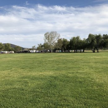 Lake Skinner Camp Grounds - Campgrounds Near Me - Temecula, California