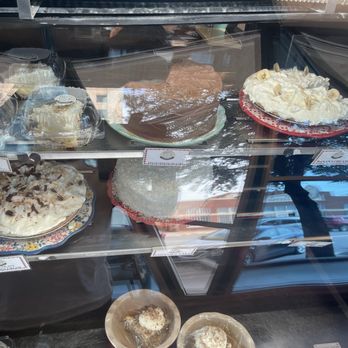 Helen's Bistro & Bakery - Pies and cakes - Bakeries Near Me - San Angelo, Texas Helen's Bistro & Bakery - Pies and cakes - Bakeries Near Me - San Angelo, Texas