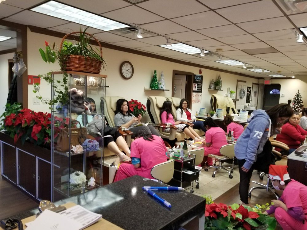 LUXURY NAIL HAIR & SPA 152 Photos & 72 Reviews Hair Salons 600