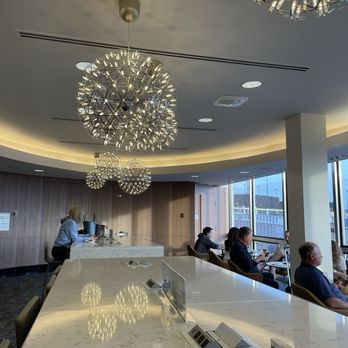 United Club - Terminal 2, Concourse E, Near Gate E7 - Airport Lounges Near Me - Chicago, Illinois United Club - Terminal 2, Concourse E, Near Gate E7 - Airport Lounges Near Me - Chicago, Illinois