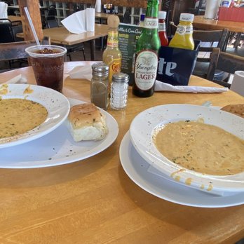 Friendly Tavern - Lobster bisque - Karaoke Near Me - Redington Shores, Florida