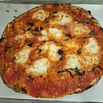 Modern Apizza - Margarita pizza - Pizza Near Me - New Haven, Connecticut