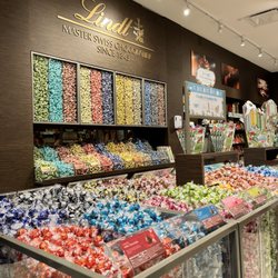 Lindt Chocolate Shop