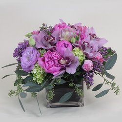 Artsy Flora Floral Boutique - Upper East Side - ArtsyFlora NYC.