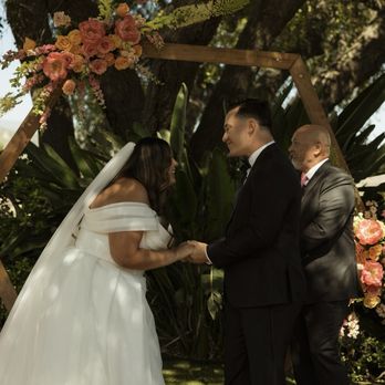 2Wed4Life - Officiants Near Me