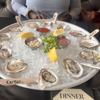 Blackwall Hitch - Oysters - New American Near Me - Baltimore, Maryland