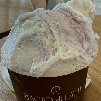 Bacio di Latte - Blueberry - Gelato Near Me - Santa Monica, California Bacio di Latte - Blueberry - Gelato Near Me - Santa Monica, California