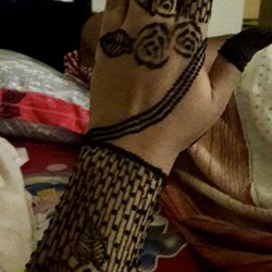 Parul’s Henna Studio and Face Painting