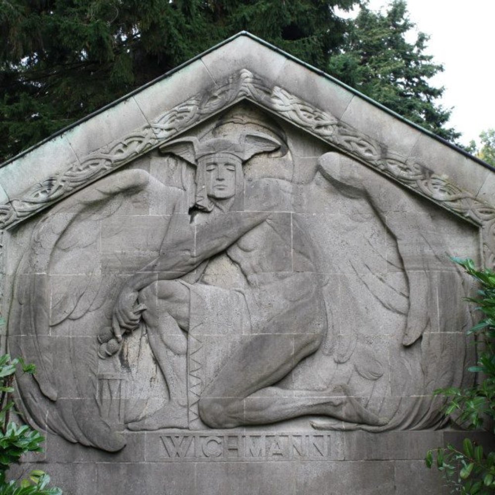 Friedhof Ohlsdorf - beautiful & GIANT art deco grave stone. - Funeral Services & Cemeteries Near Me - Hamburg, HH