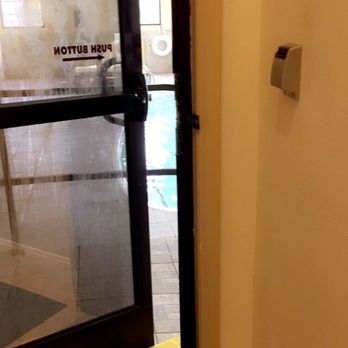 La Quinta Inn & Suites - Broken pool door - Hotels Near Me - Summersville, West Virginia