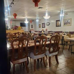 Chef Viet's Shanghai - Dining area