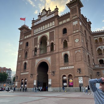 Plaza Monumental de Toros de las Ventas - Stadium - Landmarks & Historical Buildings Near Me - Madrid, M Plaza Monumental de Toros de las Ventas - Stadium - Landmarks & Historical Buildings Near Me - Madrid, M