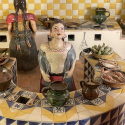 Museum of International Folk Art - Kitchen dioramas Sorry honey
