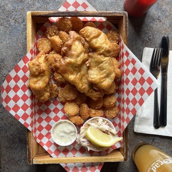 Rogue Ales Public House - Fish and Chips - American Near Me - Astoria, Oregon