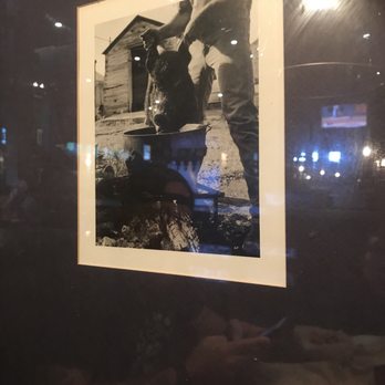 Cricket's Grill & Draft House - American Near Me - Waco, Texas