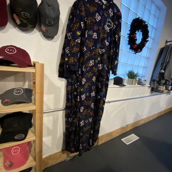 Arch Apparel - Men's Clothing Near Me - St. Louis, Missouri Arch Apparel - Men's Clothing Near Me - St. Louis, Missouri