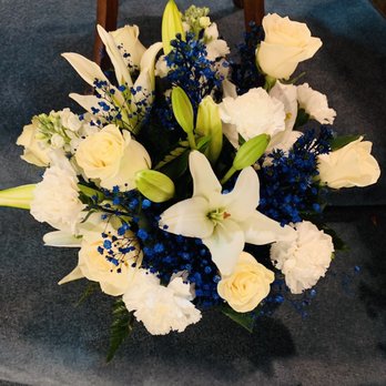 Spring Branch Florist - Floral bouquet, flower arrangement - Florists Near Me - Houston, Texas Spring Branch Florist - Floral bouquet, flower arrangement - Florists Near Me - Houston, Texas