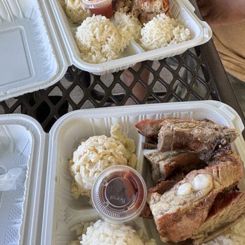 Pagaikiki’s Kitchen - Rib plate and Lechon plate - Food Trucks Near Me - Pearl Harbor, Hawaii Pagaikiki’s Kitchen - Rib plate and Lechon plate - Food Trucks Near Me - Pearl Harbor, Hawaii