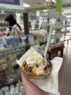 Kilwins Ice Cream - Chocolate - Fudge by null