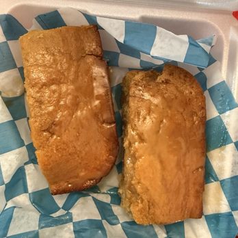 Boomerangs Roadhouse - Corn Bread - New American Near Me - West Warwick, Rhode Island Boomerangs Roadhouse - Corn Bread - New American Near Me - West Warwick, Rhode Island