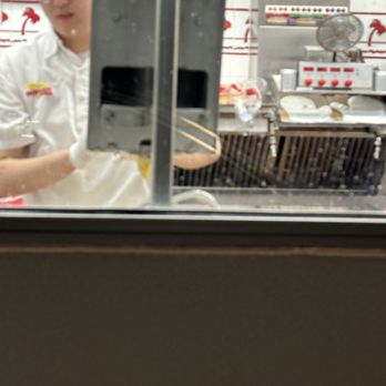 In-N-Out Burger - Cutting and washing the potato's - Fast Food Near Me - Daly City, California